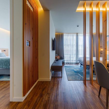 The Shipyard - Angra Aparthotel Angra do Heroismo Ngoại thất bức ảnh